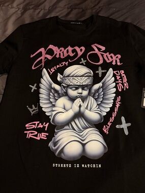 Men’s Black 'Pray For' Angel Graphic Tee - Streetz Iz Watchin